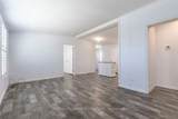 9 Hickory Hollow - Photo 7