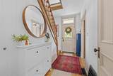 172 Queen Street - Photo 2