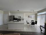 47 Rowlock Street - Photo 8
