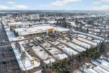566 Southdale Road - Photo 11