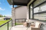 580 Strasbourg Street - Photo 2
