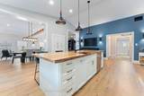1283 Swan Street - Photo 17