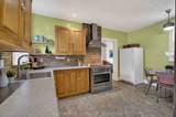 2464 Queen Mary Street - Photo 12