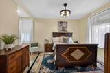 2464 Queen Mary Street - Photo 17