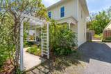 2464 Queen Mary Street - Photo 3