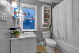 2464 Queen Mary Street - Photo 24