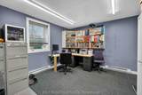 2464 Queen Mary Street - Photo 33