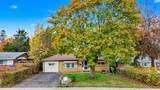 893 Cromwell Street - Photo 43