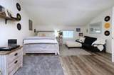 1 John Avenue - Photo 30