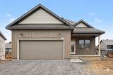 537 Swinley Crescent - Photo 1