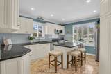 197 Autumn Hill Crescent - Photo 1