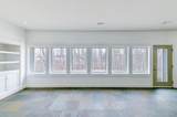 590 Maniece Avenue - Photo 9