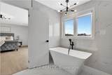 1048 Walton Avenue - Photo 29