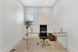 1048 Walton Avenue - Photo 9