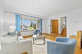 950 Curtis Crescent - Photo 9