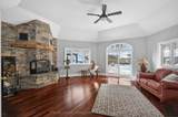 27 Collins Drive - Photo 7