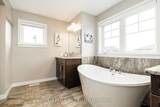 119 Riddell Street - Photo 32