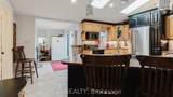 232 Oxford Street - Photo 8
