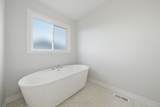778 Bradford Avenue - Photo 38