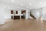 1566 Wright Crescent - Photo 7