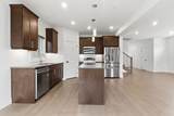 1566 Wright Crescent - Photo 10