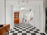 141 Walton Street - Photo 20