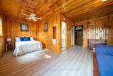 1049 Perry Lane - Photo 18