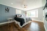 1049 Perry Lane - Photo 7