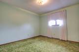 165 Park Row - Photo 15