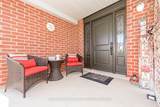 635 Commonwealth Crescent - Photo 2