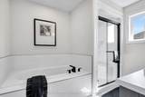77 Hemlock Crescent - Photo 19