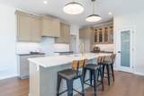 77 Hemlock Crescent - Photo 8