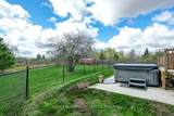 1505 7th Line - Photo 42