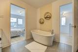 2525 Gray Crescent - Photo 31
