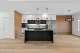 592 Albert Street - Photo 11