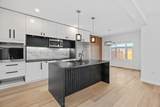 592 Albert Street - Photo 12