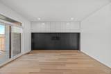 592 Albert Street - Photo 9