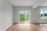 255 Mctavish Street - Photo 14