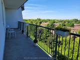 986 Huron Street - Photo 16