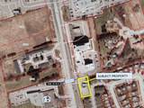 11575 Yonge Street - Photo 2
