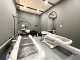 7181 Yonge Street - Photo 10