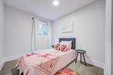 33 Sir Brandiles Place - Photo 11