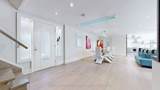 7 Albion Close - Photo 11