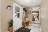 10 Wellington Street - Photo 4
