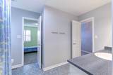 856 Somerville Terrace - Photo 32