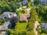521 Vanessa Crescent - Photo 2