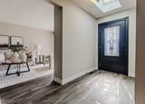 740 Robertson Crescent - Photo 9