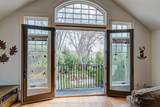 31 Maple Avenue - Photo 2
