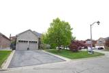 1 Kirkwood Crescent - Photo 3