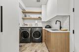 55 Swan Avenue - Photo 11